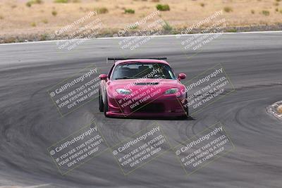 media/Jun-01-2025-CalClub SCCA (Sun) [[eae223c5dd]]/Group 2/Race 3/